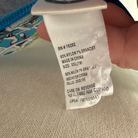 🚨LAST CHANCE🚨EUC Wonder Woman DC comics mesh vintage tank XXL - Picture 3 of 6